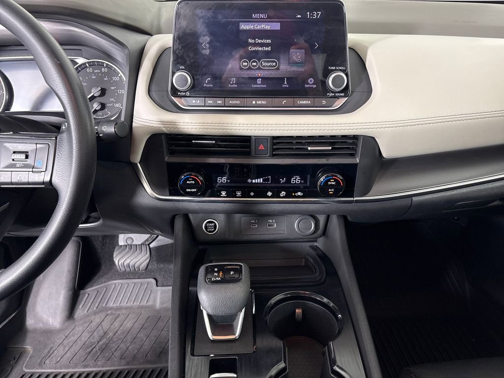 Used 2023 Nissan Rogue SV image 23