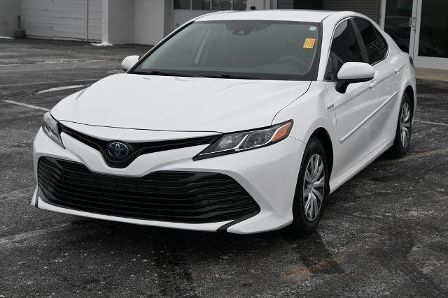 Used 2019 Toyota Camry LE image 5