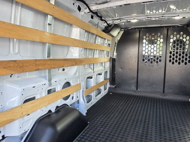 Certified 2025 Ford Transit 250 Low Roof w/ Exterior Upgrade Package RWD image 12