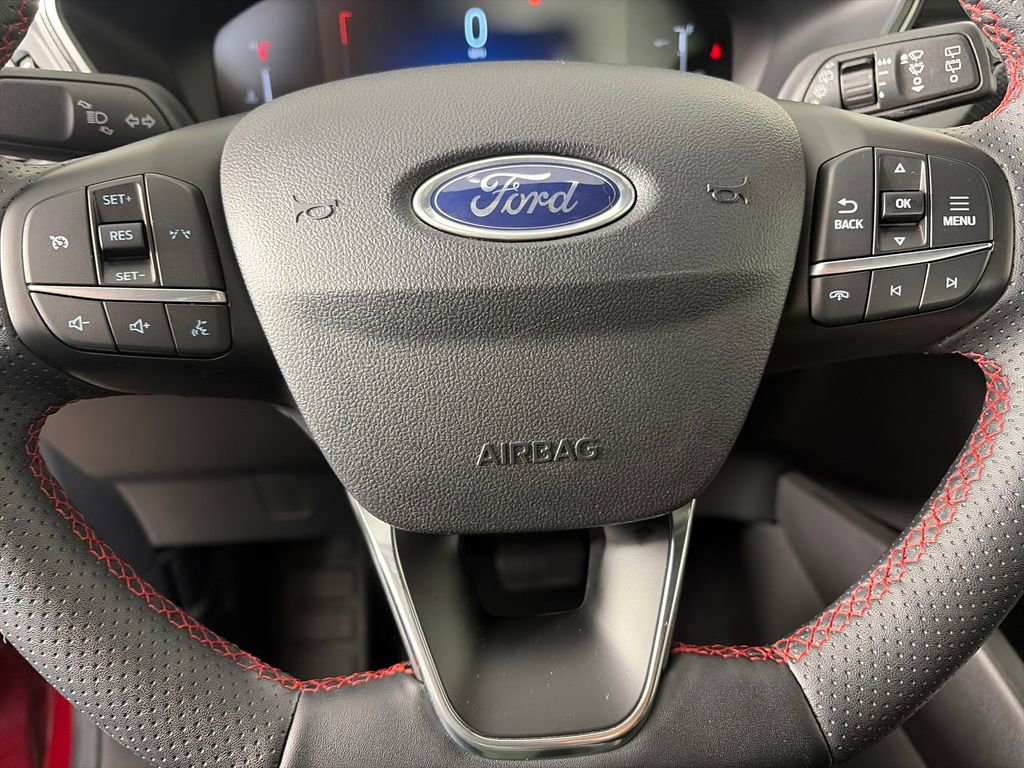 Certified 2025 Ford Escape ST-Line Select AWD/4WD image 16