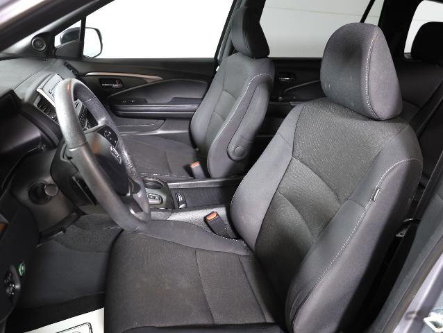 Used 2020 Honda Passport Sport image 8