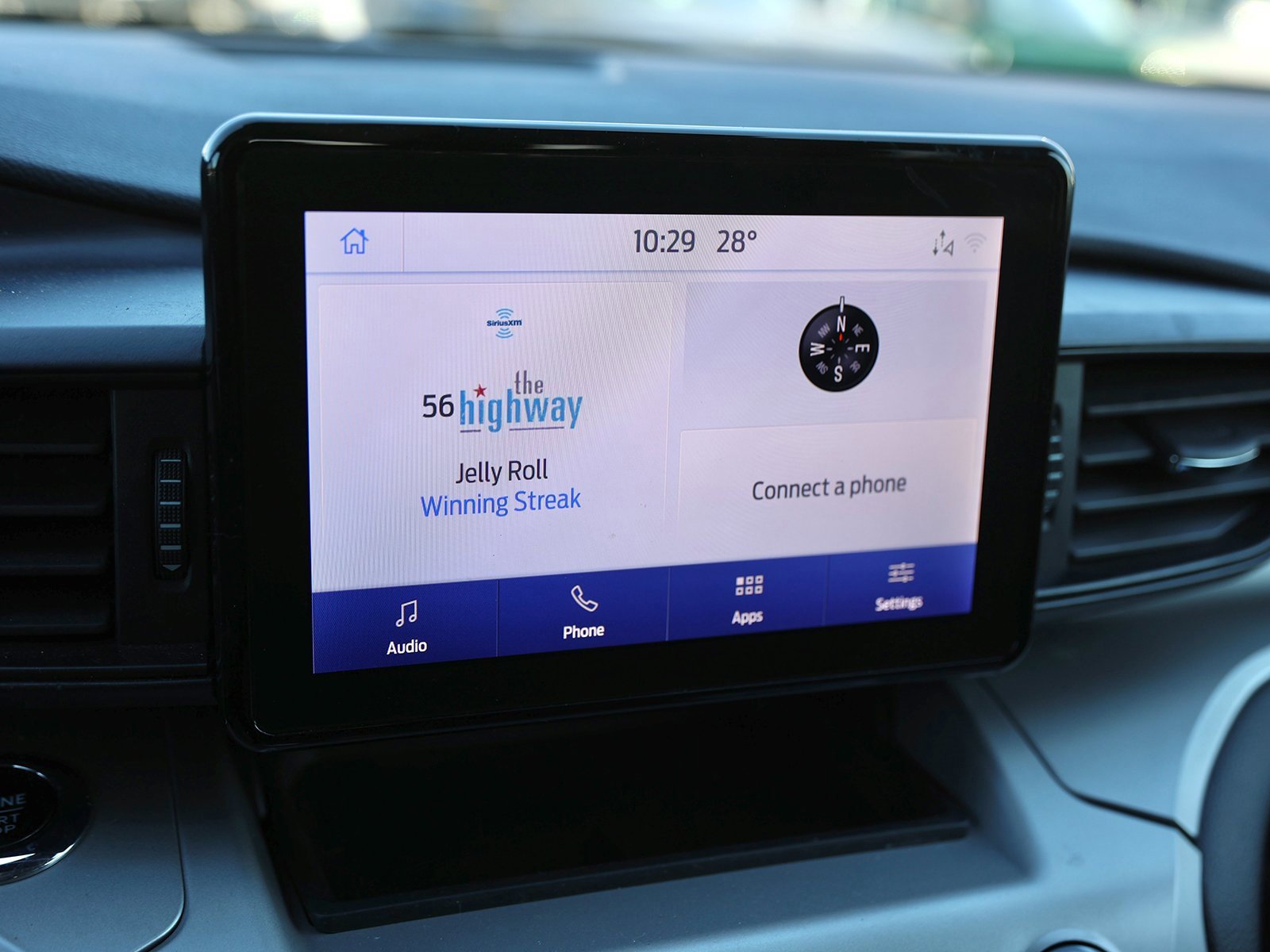 Certified 2023 Ford Explorer XLT image 27