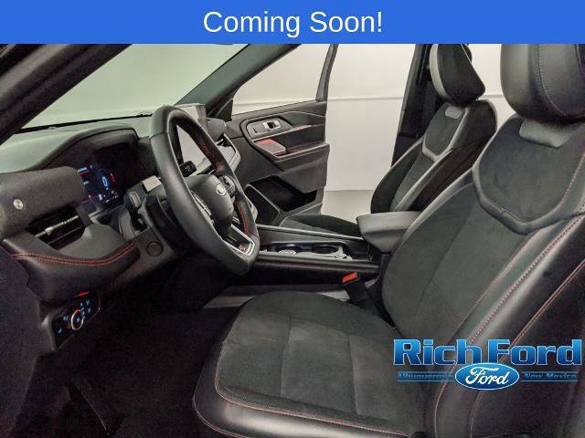 Certified 2025 Ford Explorer ST image 16
