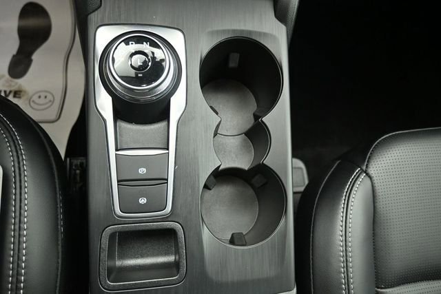 Certified 2025 Ford Escape Platinum AWD/4WD image 35