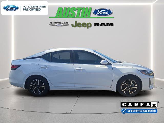Used 2025 Nissan Sentra SV w/ All-Weather Package FWD image 7