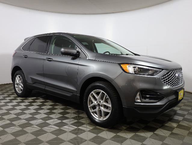 Certified 2024 Ford Edge SEL w/ Convenience Package AWD/4WD image 5