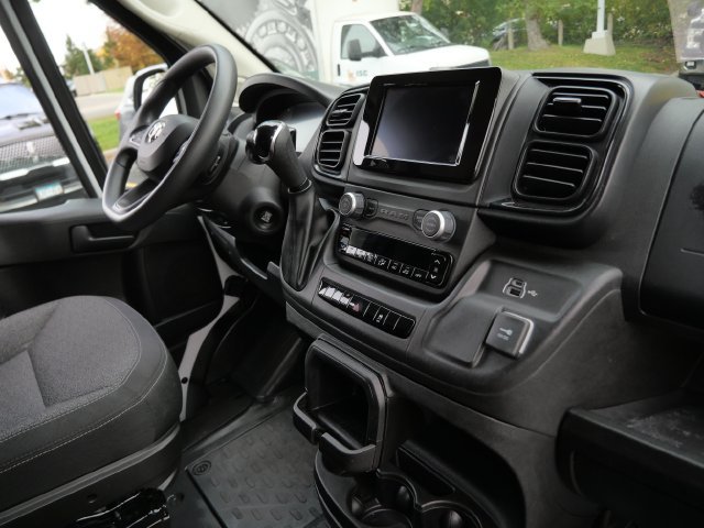 Used 2025 RAM ProMaster 2500 w/ U-Haul Equipment Group FWD image 15
