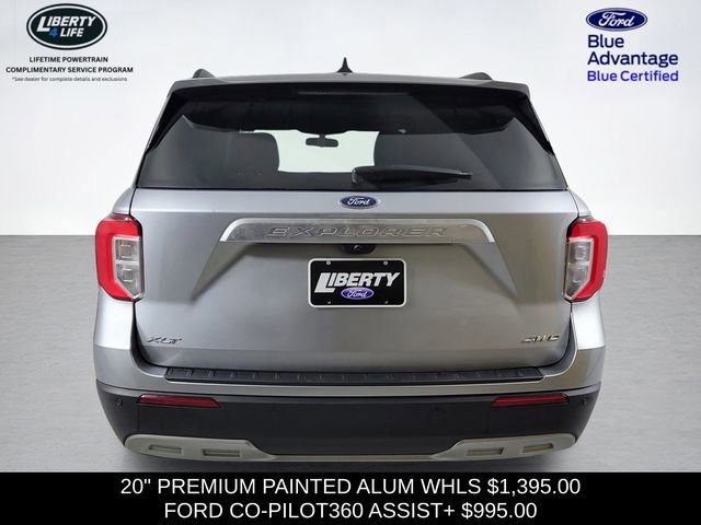 Certified 2022 Ford Explorer XLT w/ Equipment Group 202A image 4