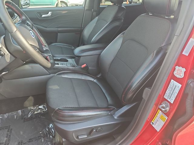 Certified 2024 Ford Escape ST-Line w/ Cold Weather Package image 15