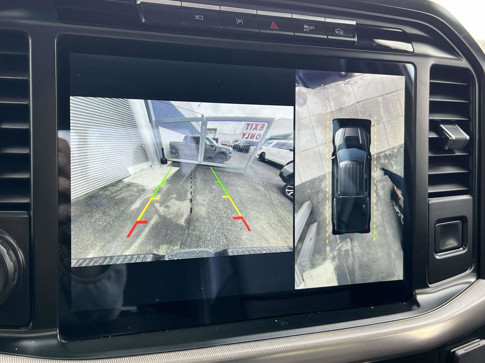 Certified 2022 Ford F150 Raptor w/ Equipment Group 801A High image 30