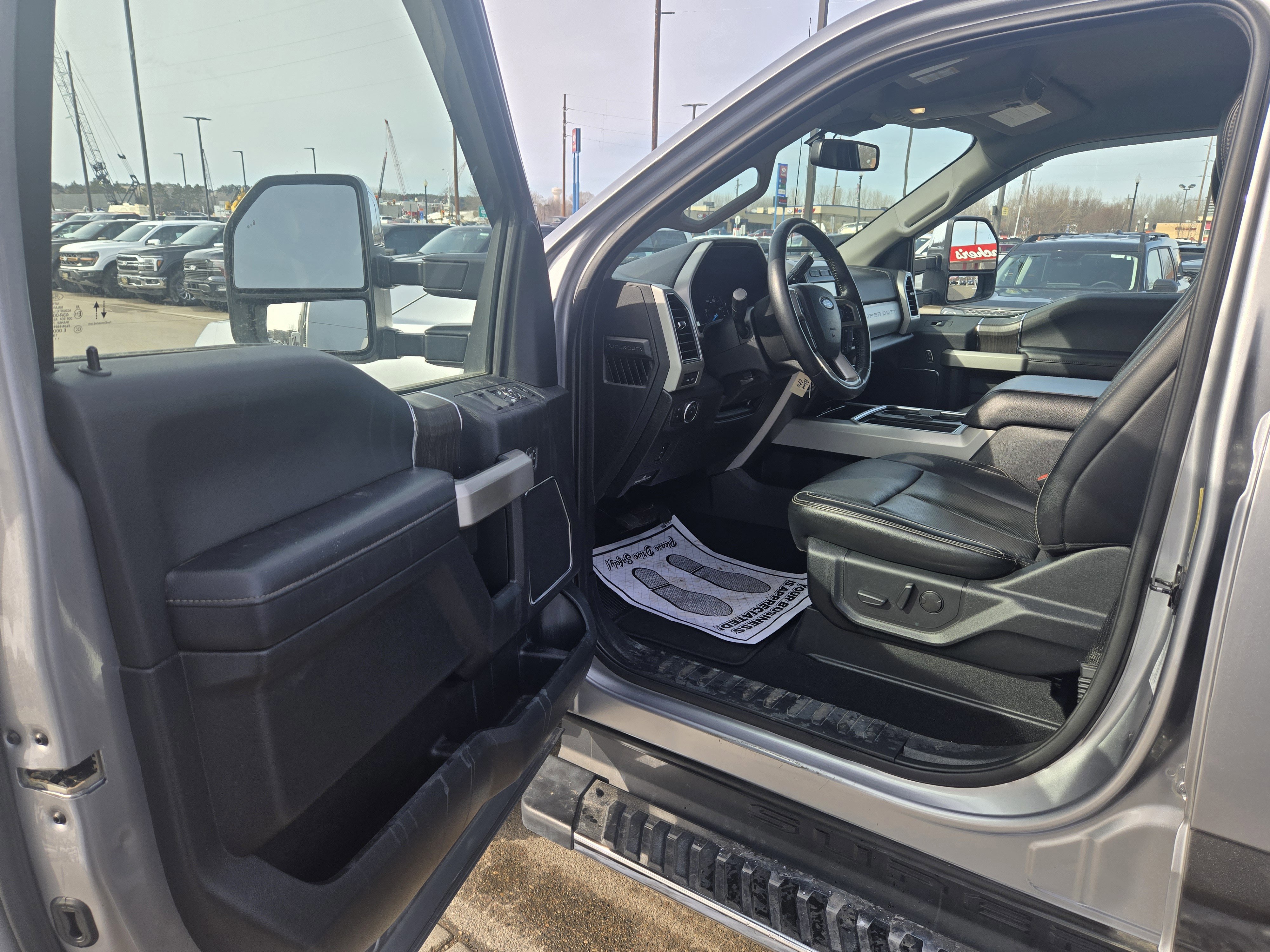 Certified 2020 Ford F250 Lariat w/ Chrome Package image 14