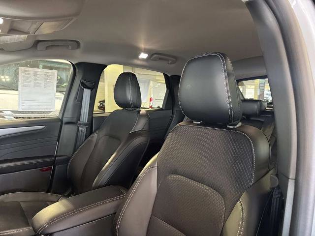 Certified 2025 Ford Escape Base image 17