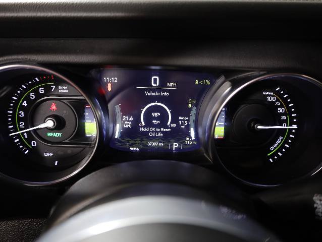 Used 2022 Jeep Wrangler Unlimited Sahara w/ Cold Weather Group AWD/4WD image 14