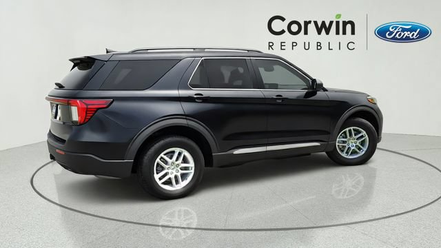 Certified 2025 Ford Explorer Active AWD/4WD image 6