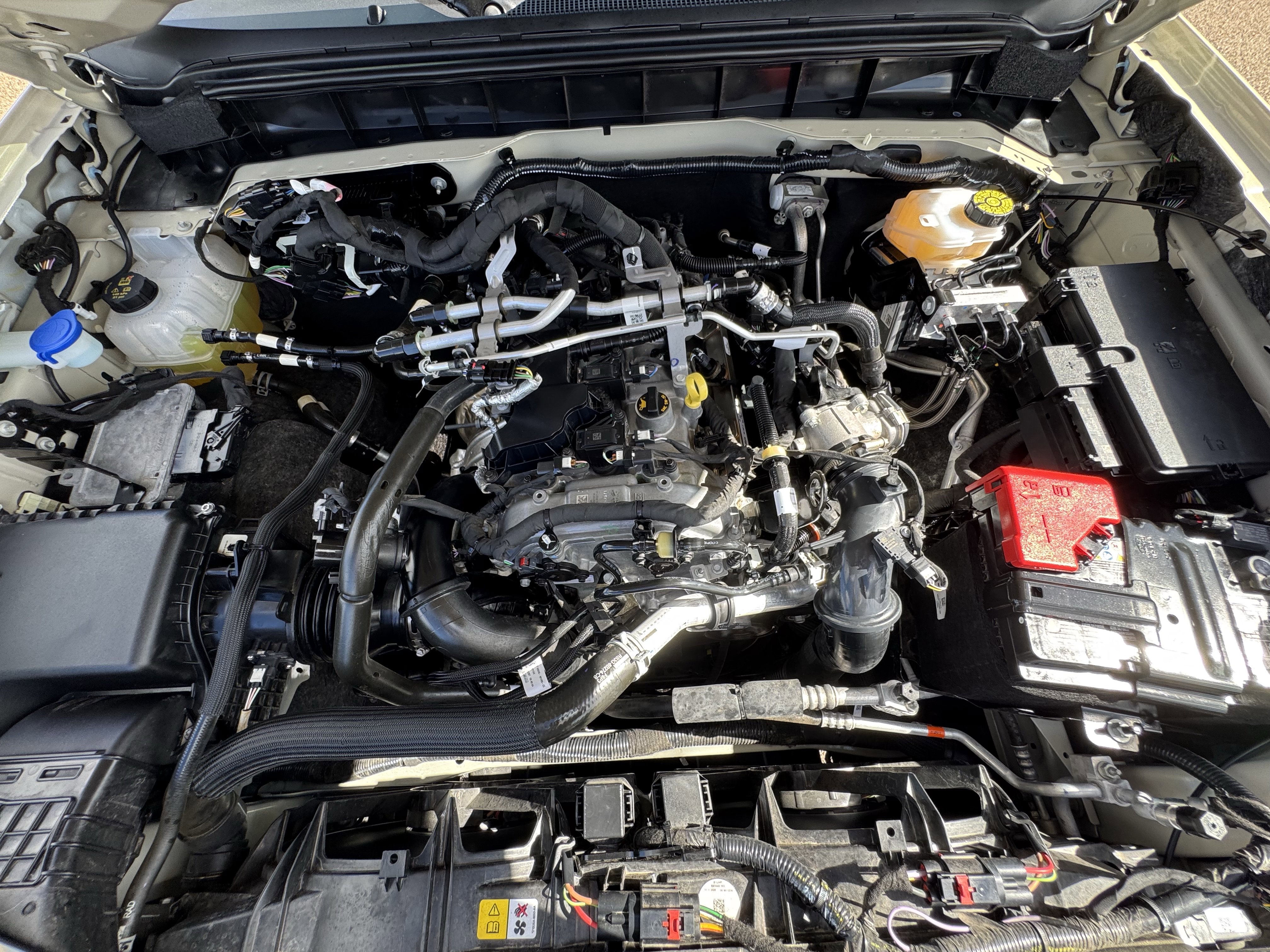 Certified 2025 Ford Bronco Outer Banks AWD/4WD image 37