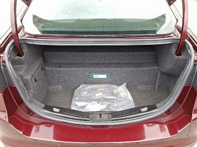 Certified 2017 Ford Fusion Energi SE image 30