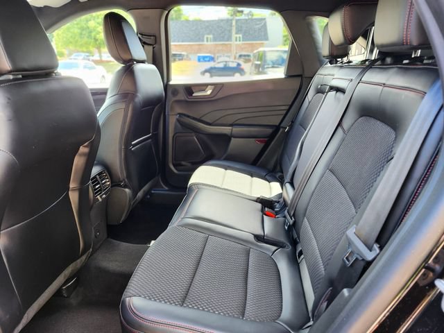 Certified 2023 Ford Escape ST-Line Select w/ Tech Pack #2 AWD/4WD image 16