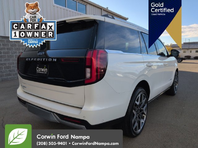 Certified 2025 Ford Expedition Platinum w/ Platinum Ultimate Package AWD/4WD image 3