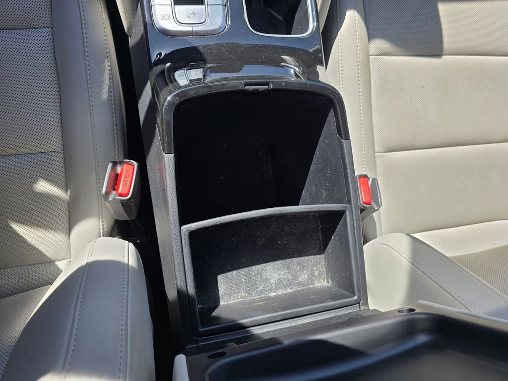 Used 2025 Kia Telluride S FWD image 25
