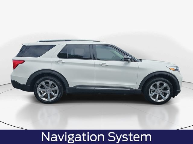 Certified 2020 Ford Explorer Platinum w/ Premium Technology Package AWD/4WD image 3