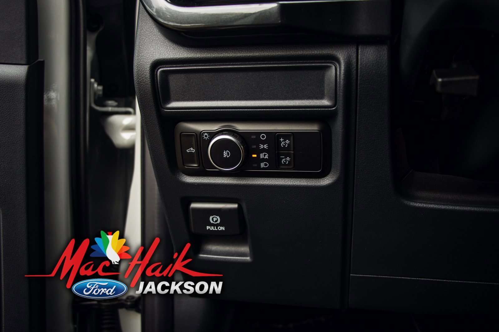 Certified 2024 Ford F150 XLT w/ Equipment Group 303A High image 40