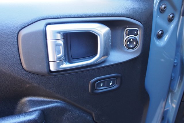 Used 2024 Jeep Wrangler Rubicon image 19