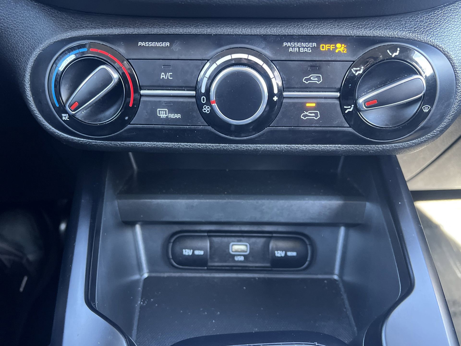 Used 2024 Kia Soul LX w/ Option Group 015 image 12