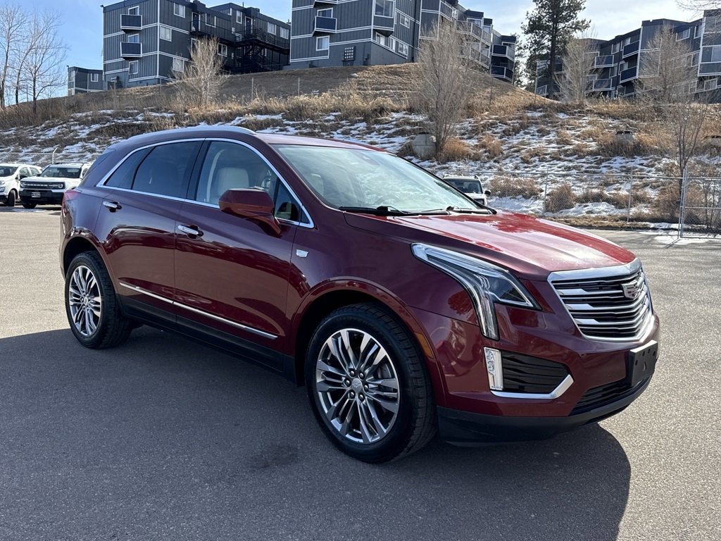 Used 2017 Cadillac XT5 Premium Luxury image 1