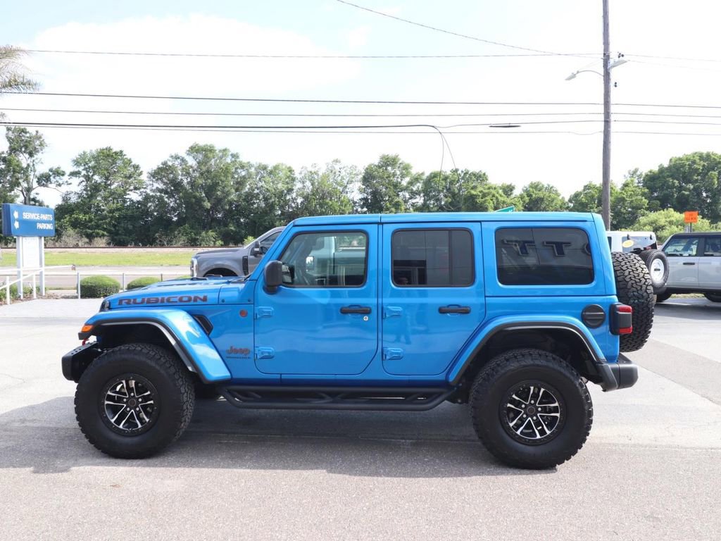 Used 2024 Jeep Wrangler Unlimited Rubicon image 2