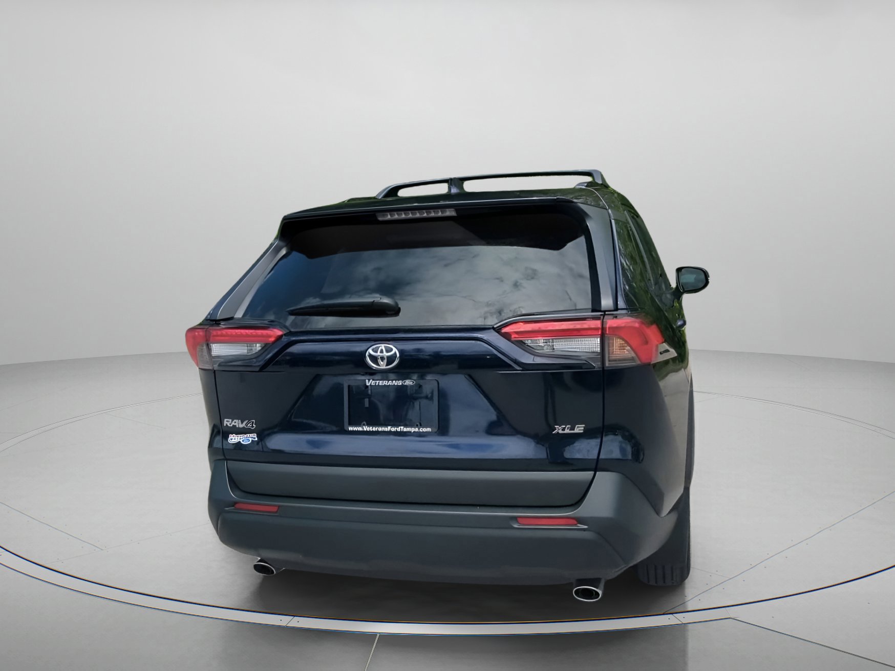 Used 2025 Toyota RAV4 XLE w/ Convenience Package FWD image 21