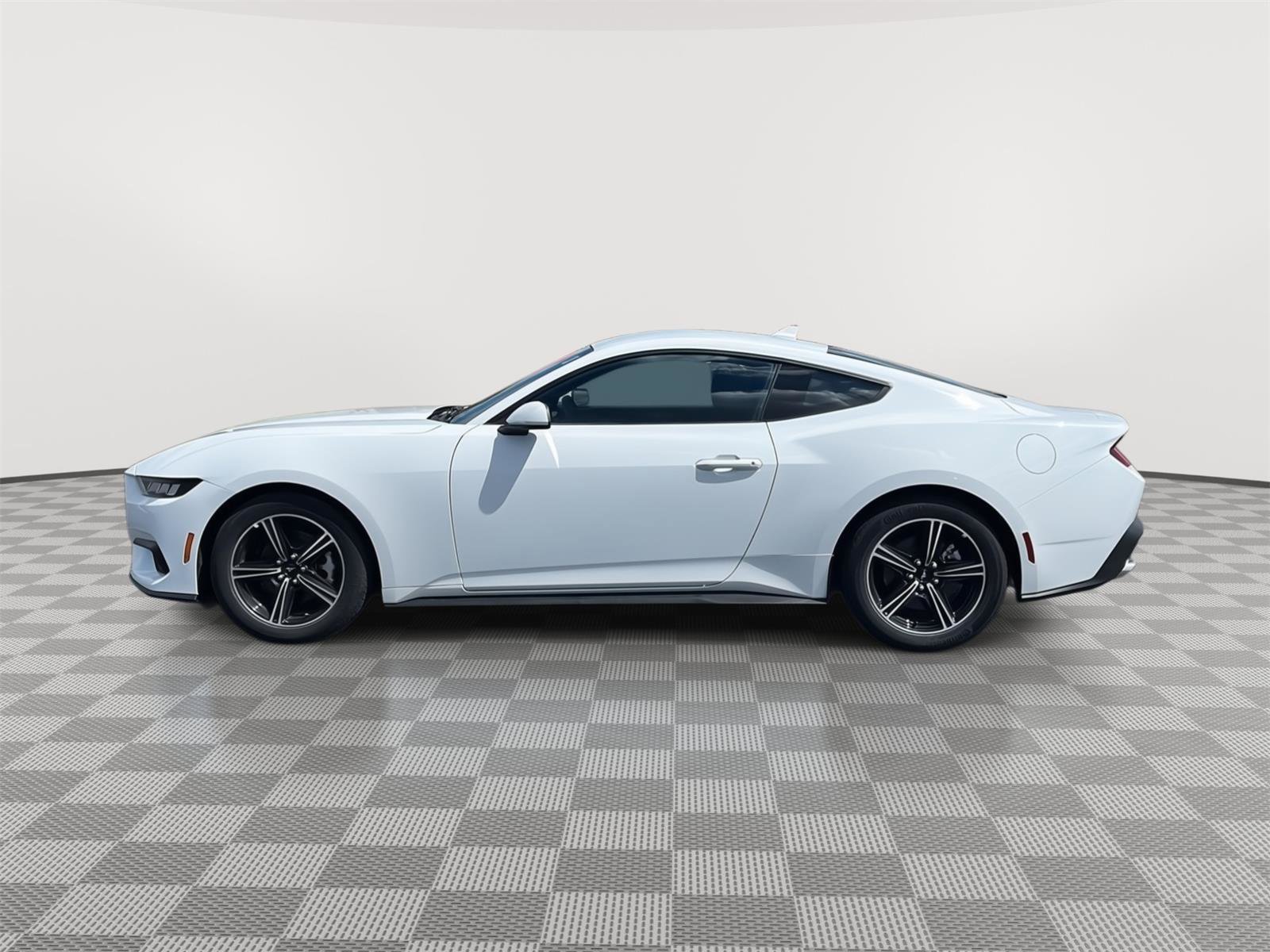 Certified 2025 Ford Mustang Coupe image 8