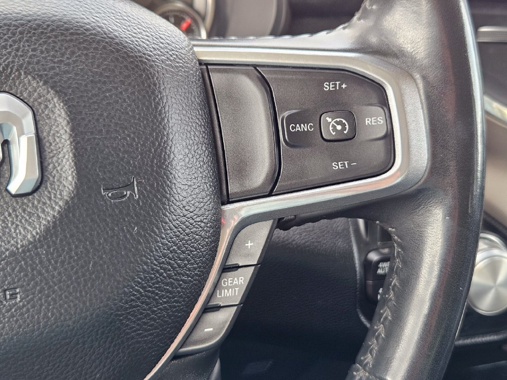 Used 2022 RAM 1500 Laramie AWD/4WD image 32