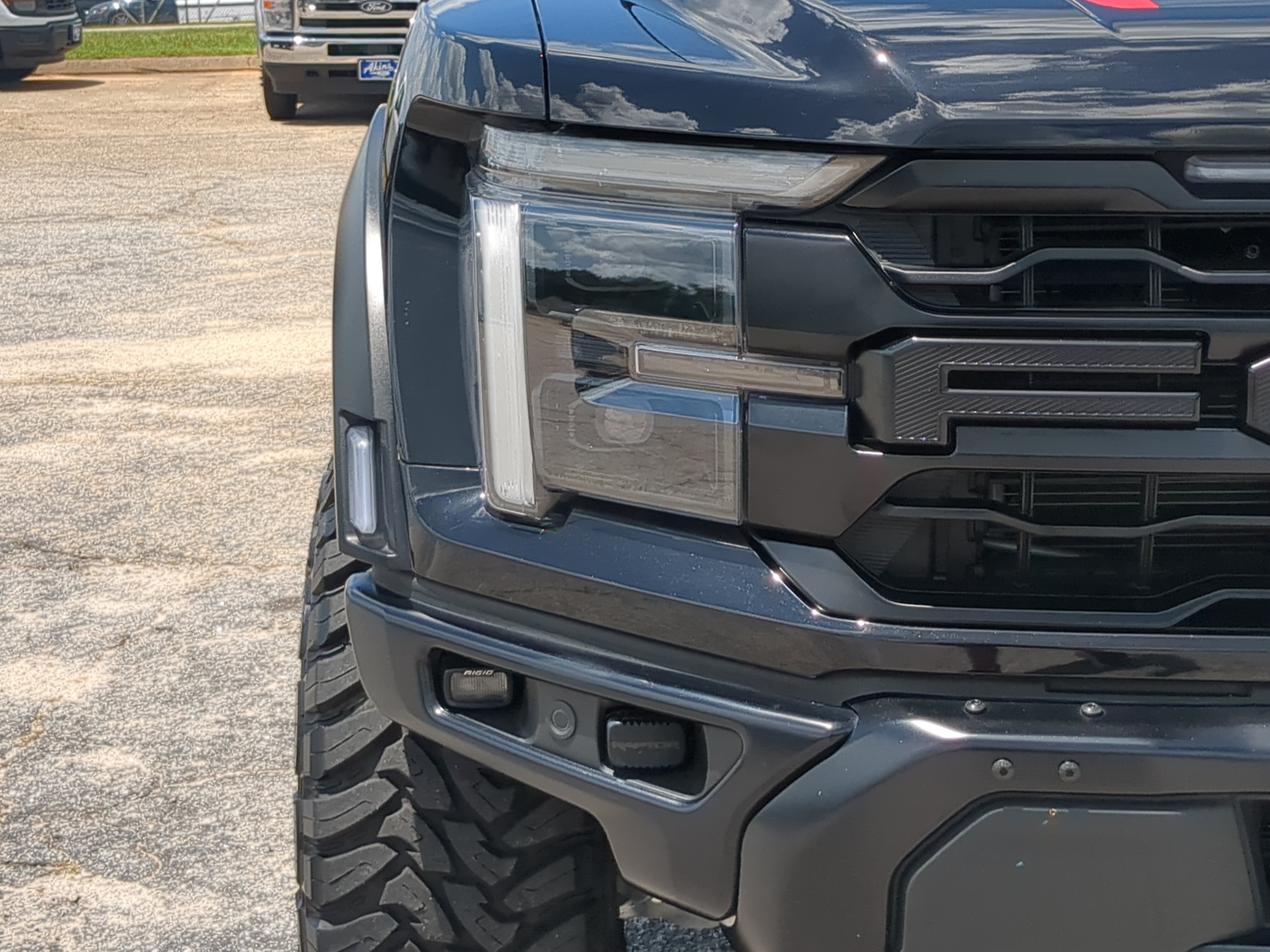 Certified 2024 Ford F150 Raptor w/ Equipment Group 803A Raptor R AWD/4WD image 8