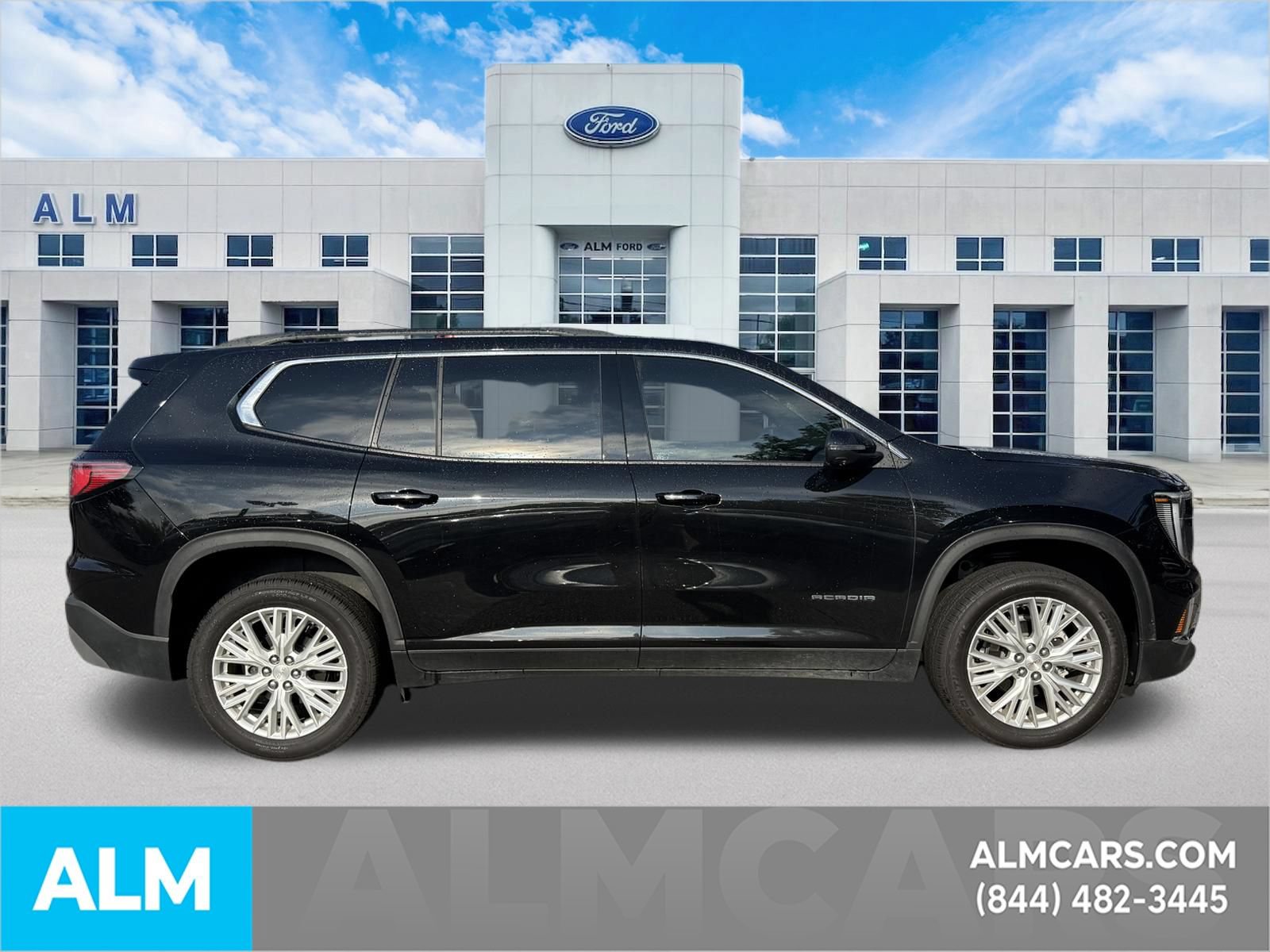 Used 2025 GMC Acadia Elevation w/ Elevation Premium Package FWD image 5