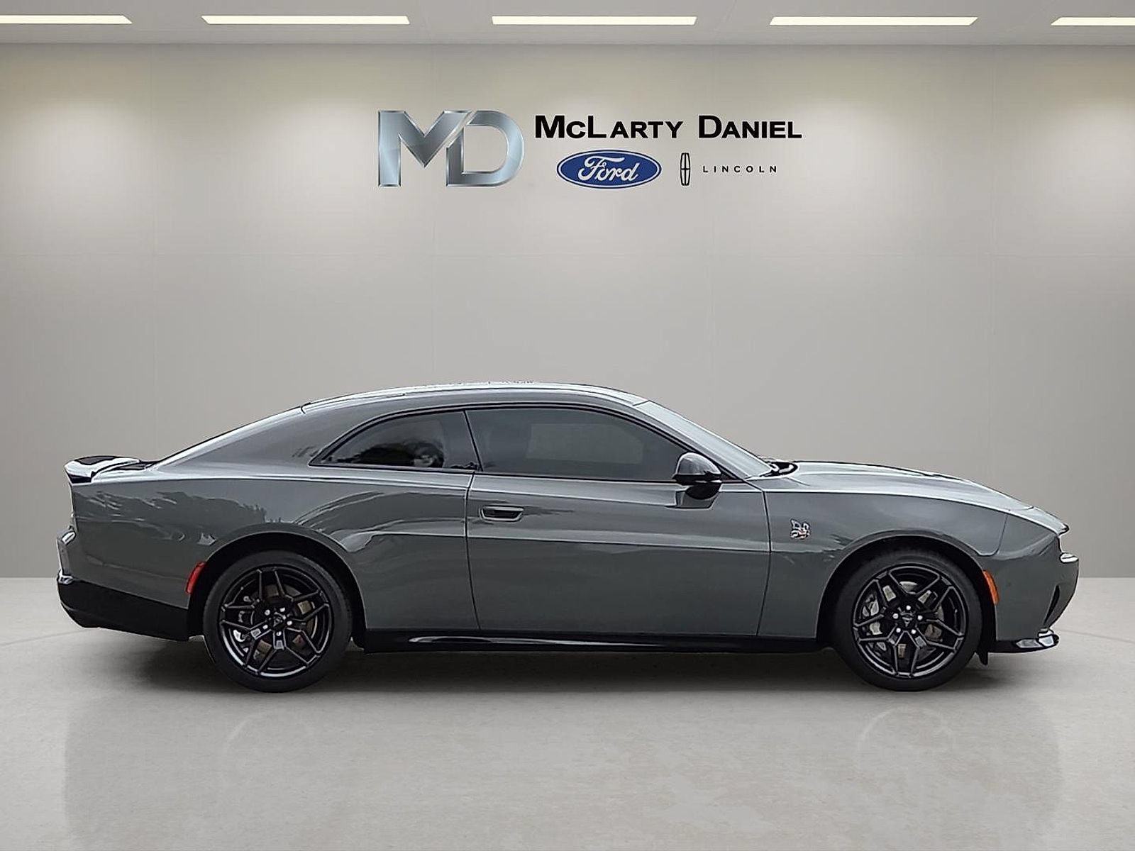 Used 2026 Dodge Charger Scat Pack w/ Blacktop Package AWD/4WD image 6