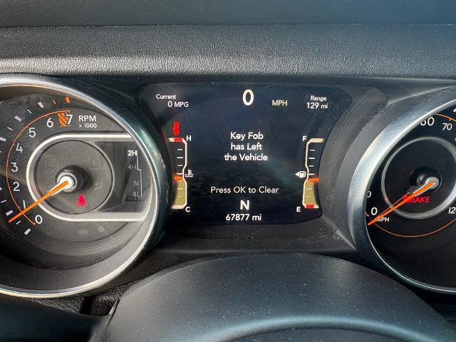 Used 2018 Jeep Wrangler Unlimited Sahara w/ Dual Top Group image 19