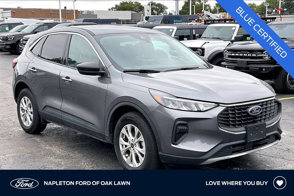Certified 2023 Ford Escape Active AWD/4WD image 1