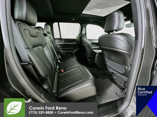 Used 2024 Jeep Grand Cherokee Limited w/ Black Appearance Package AWD/4WD image 34