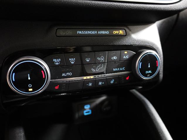 Certified 2022 Ford Escape SE w/ SE Sport Appearance Package AWD/4WD image 23