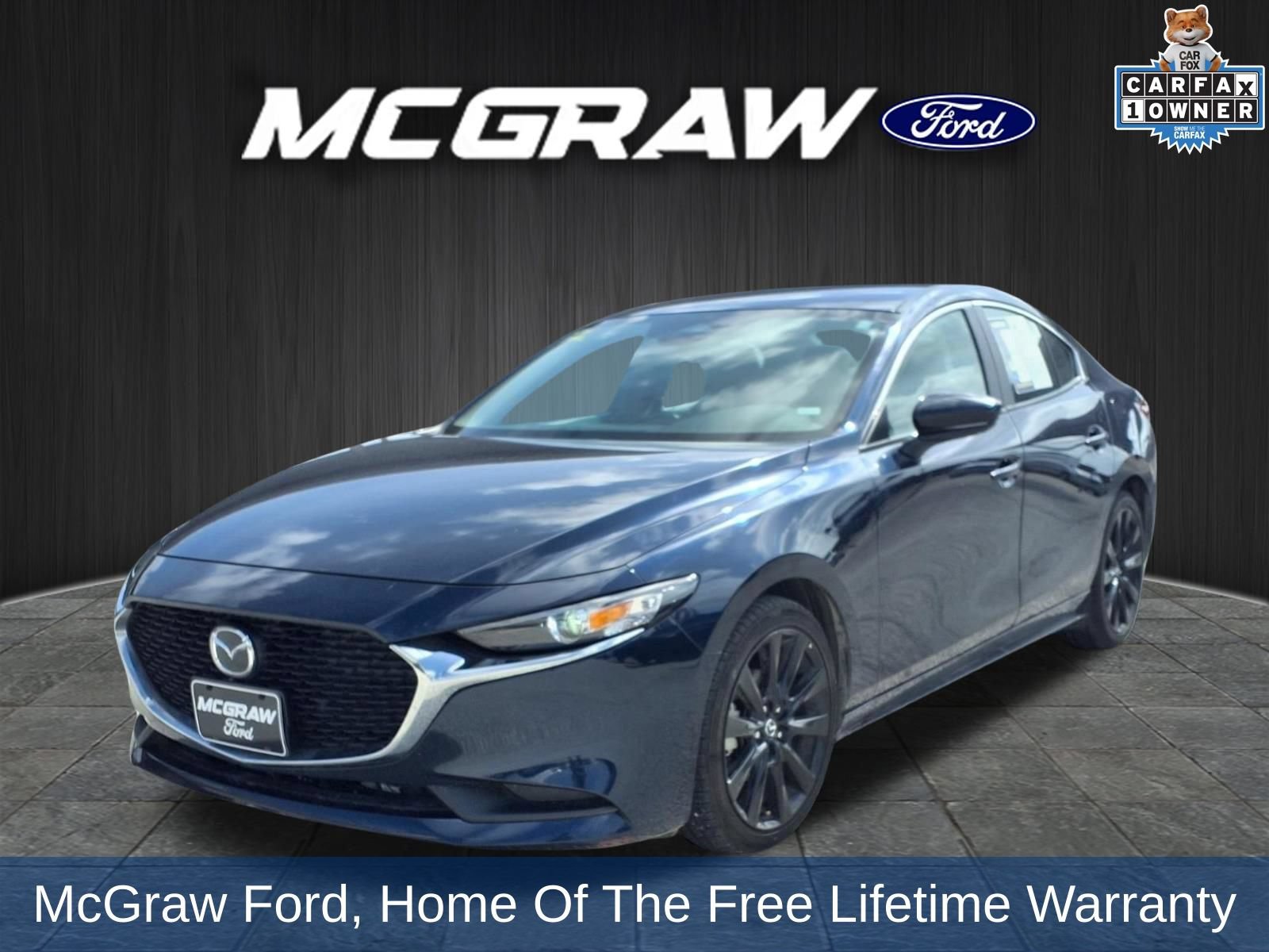 Used 2024 MAZDA MAZDA3 s FWD image 1
