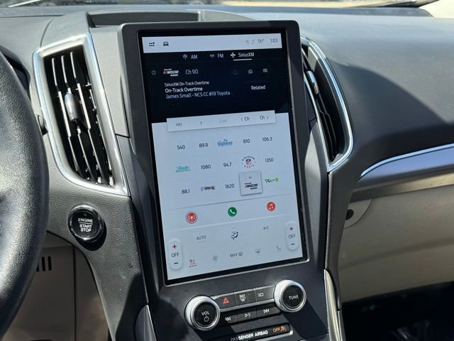 Certified 2022 Ford Edge Titanium AWD/4WD image 3