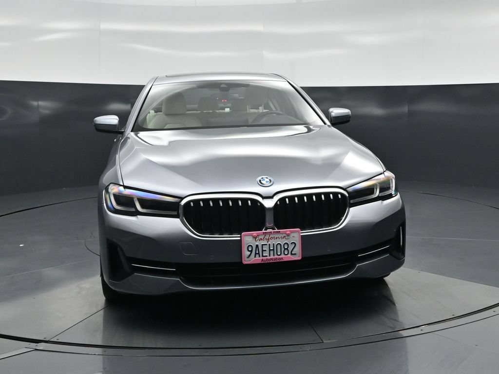 Used 2022 BMW 530e w/ Convenience Package RWD image 52
