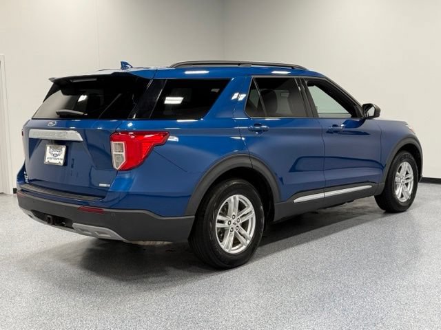 Certified 2020 Ford Explorer XLT w/ Equipment Group 202A AWD/4WD image 12
