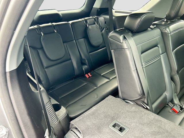 Certified 2021 Ford Explorer XLT w/ Equipment Group 202A image 30