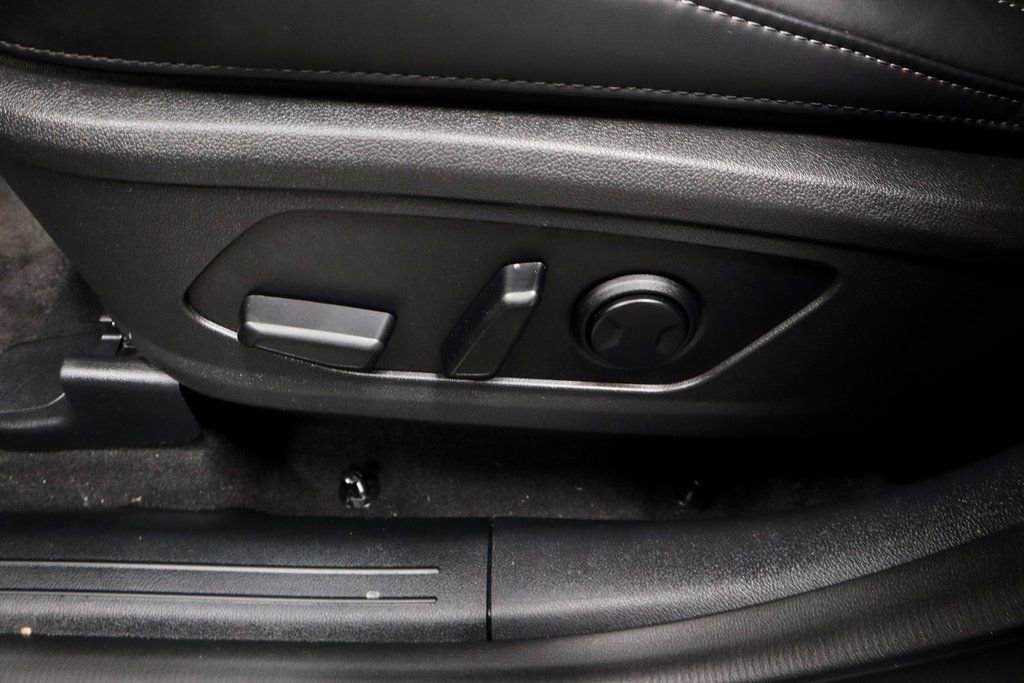 Used 2025 Kia Sorento EX image 26