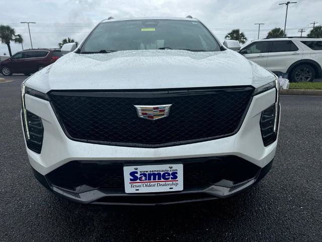 Used 2025 Cadillac XT4 Sport FWD image 7