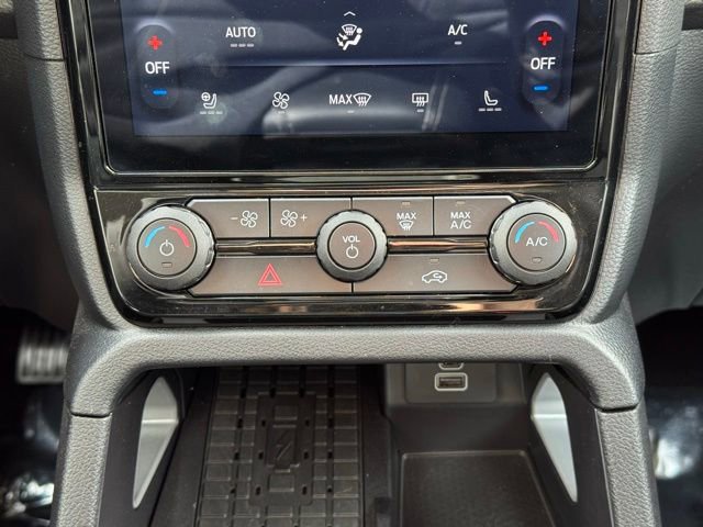 Certified 2024 Ford Ranger Lariat w/ FX4 Off-Road Package AWD/4WD image 17