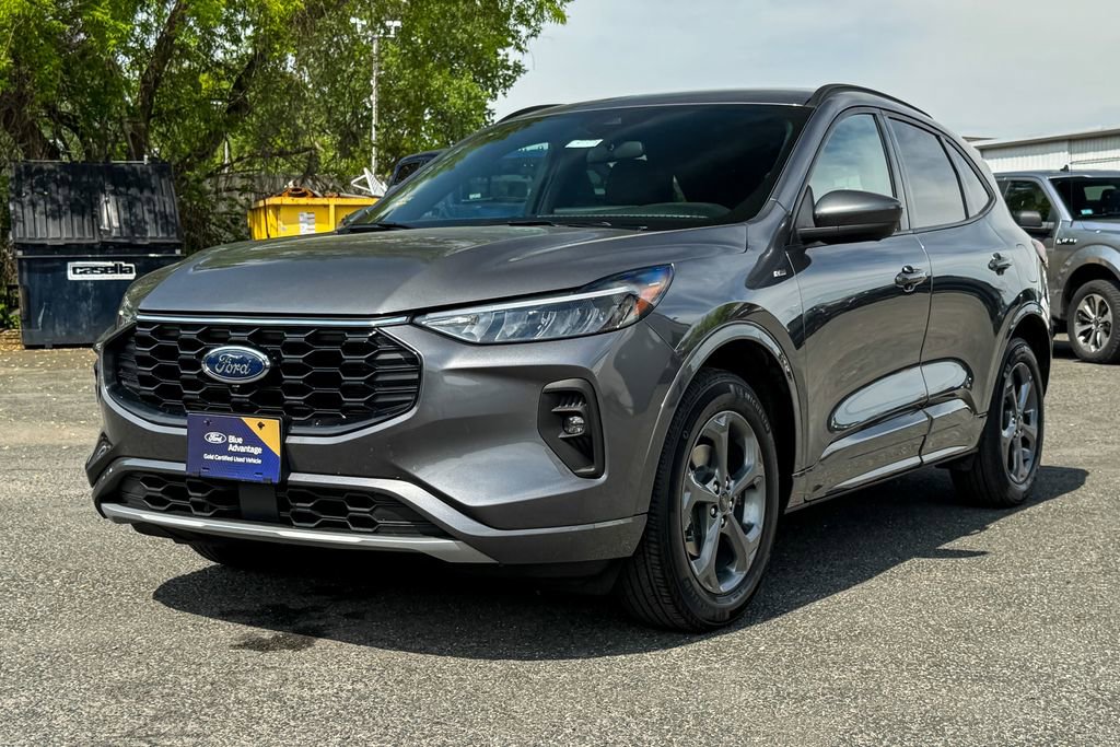 Certified 2023 Ford Escape ST-Line Select w/ Tech Pack #2 AWD/4WD image 7