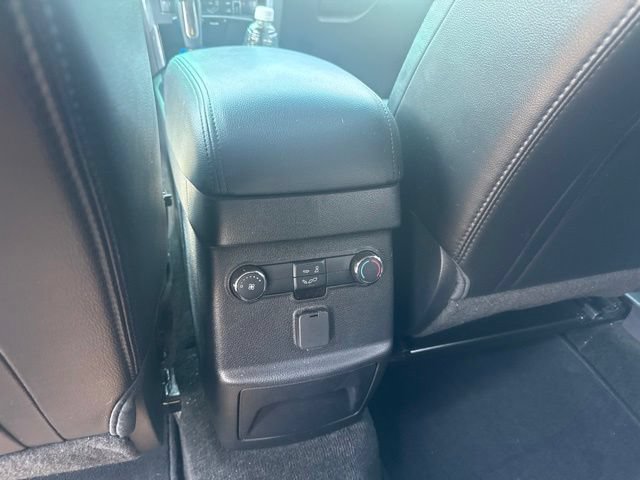 Certified 2017 Ford Explorer XLT w/ Equipment Group 202A FWD image 22