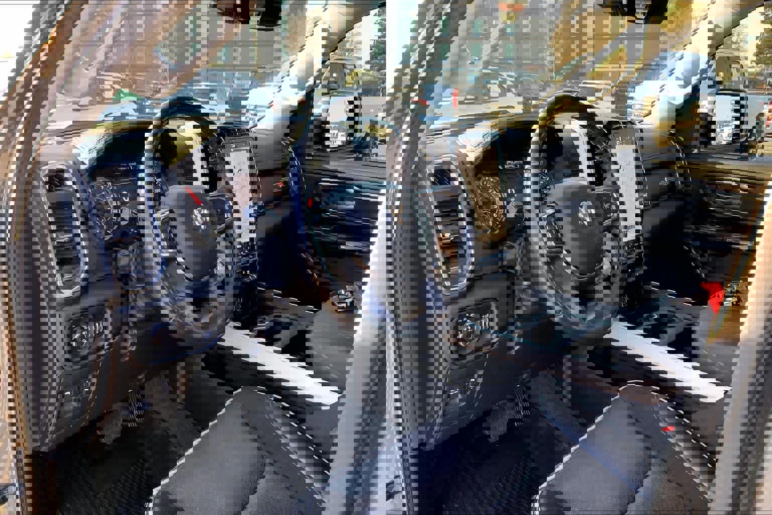 Used 2022 RAM 1500 Laramie image 16